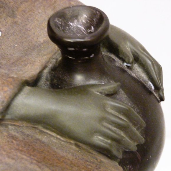 SEYMOUR MANN Handcrafted African Themed Figurine Woman With Pottery - Picture 7 of 15